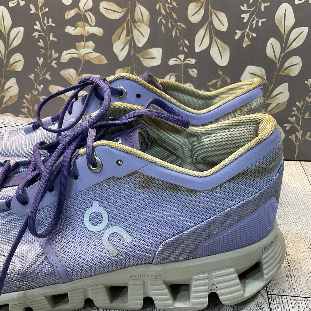 ON Women's Cloud X Running Sneaker Shoes, Lavender/Ice, 9.5 Medium US *READ* - Picture 4 of 10